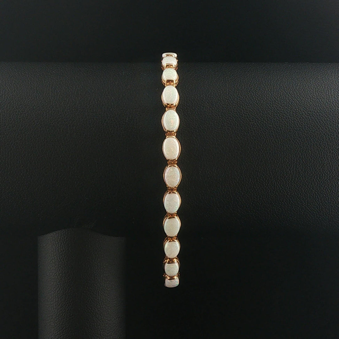 14k Yellow Gold and Opal 7.4g Ladies Vintage Link Bracelet 7.25"