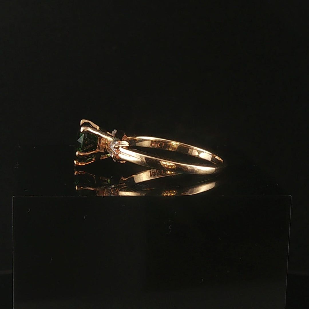 14k Yellow Gold Heart Cut Green Tourmaline and Baguette Diamond Ring Size 6.25
