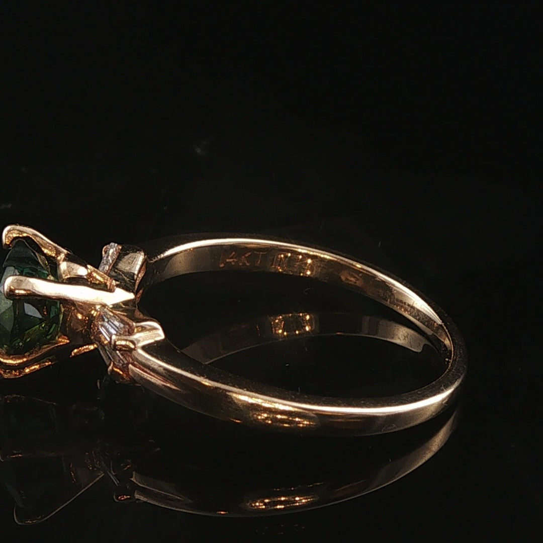 14k Yellow Gold Heart Cut Green Tourmaline and Baguette Diamond Ring Size 6.25
