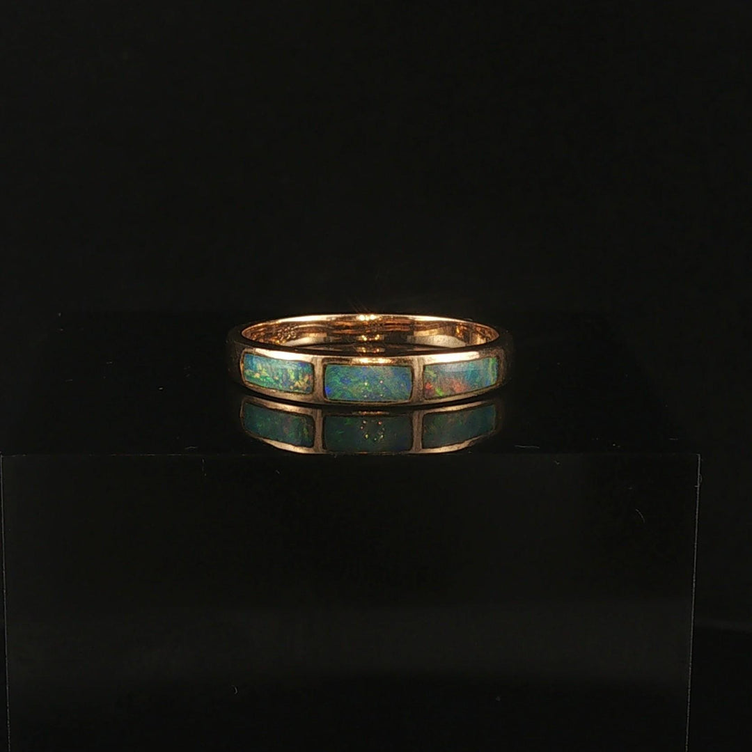 14k Yellow Gold Opal and Diamond Ladies Solid Band Ring Size 5.75