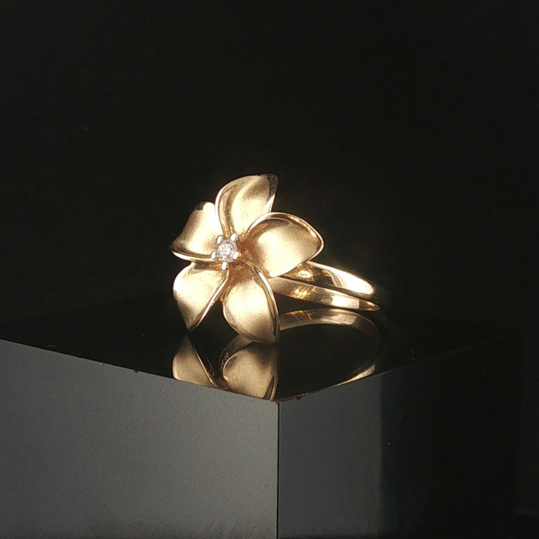 Denny Wong 14k Yellow Gold and Diamond Plumeria Floral Ring Size 6.5