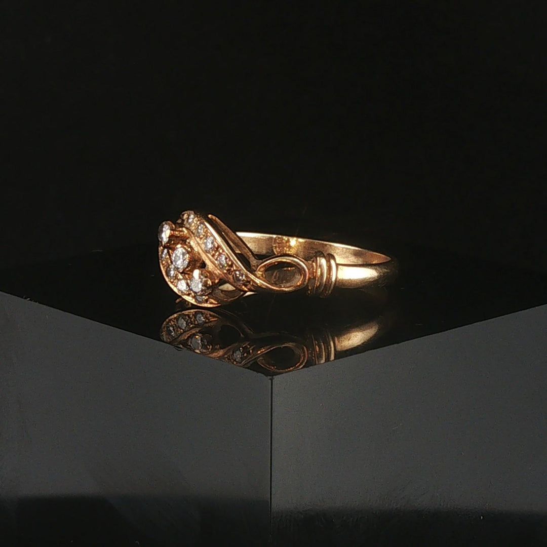 14k Yellow Gold and 0.15cttw Diamond Vintage Ladies Band Ring Size 6.75
