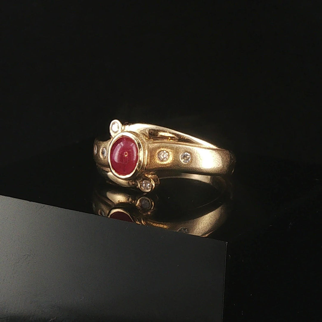 14k Yellow Gold Cabochon Ruby and Diamond Vintage Ring Size 5.25