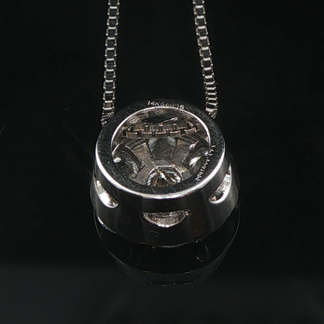 14k White Gold and 1cttw Diamond Circle Cluster Pendant Necklace 19"