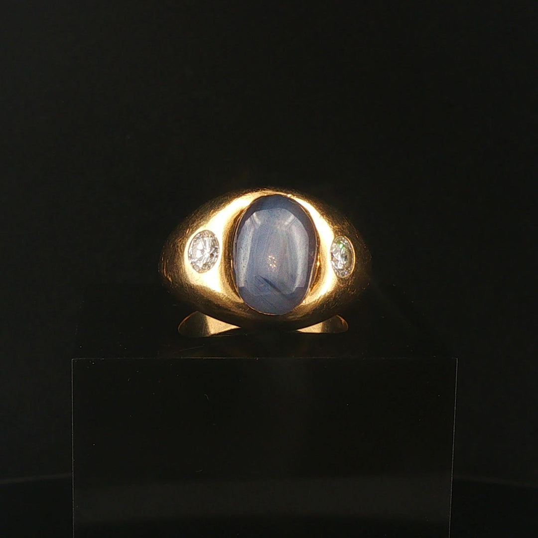 18k Yellow Gold Star Sapphire and 0.50cttw VS Diamond Vintage Ring Size 9.25
