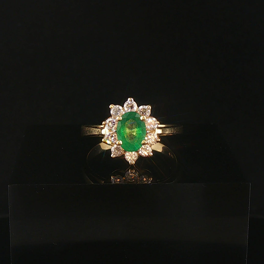 14k Yellow Gold Emerald and 0.30cttw Diamond Halo Ladies Ring Size 6.75