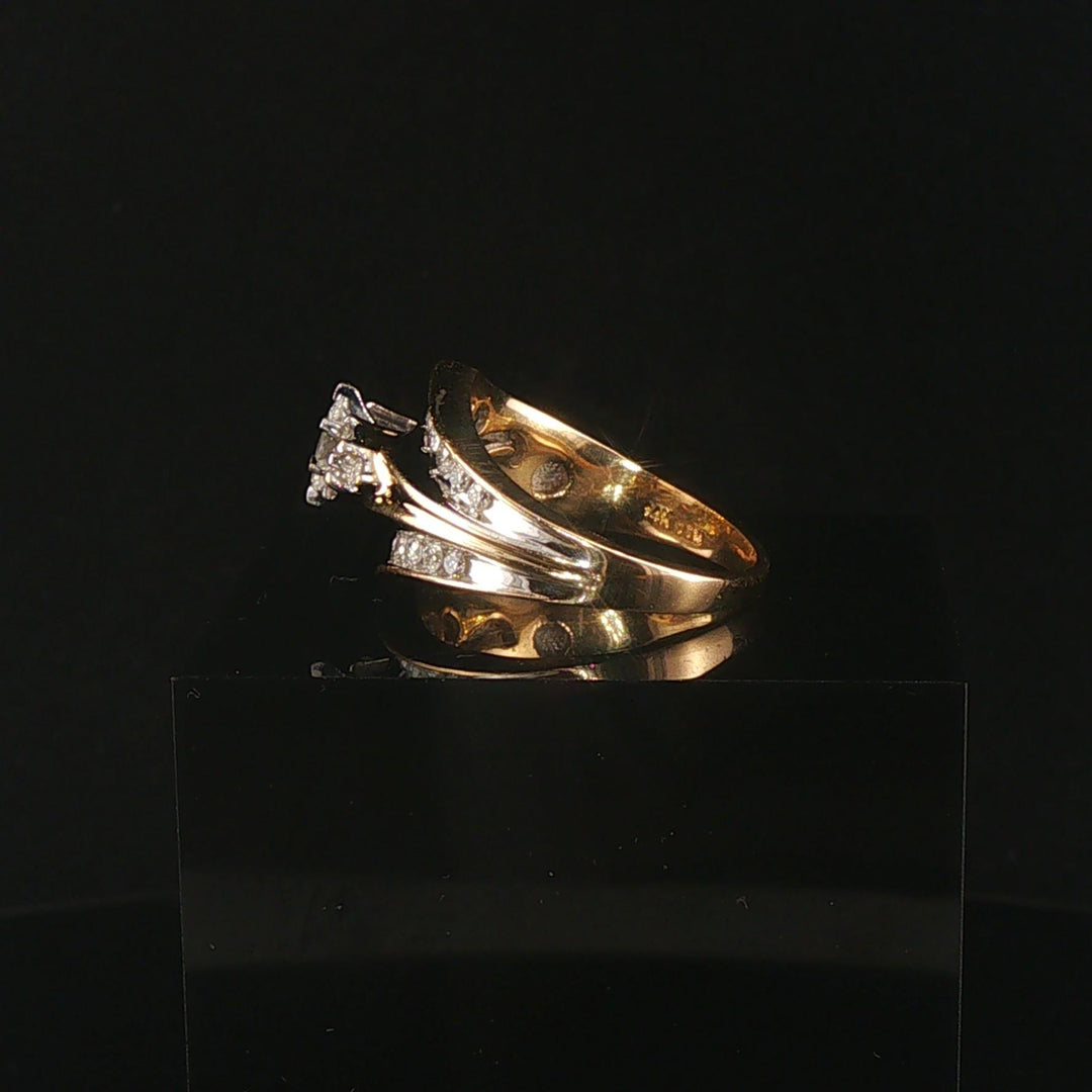 14k Yellow Gold and 1cttw Diamond Vintage Ladies Ring Size 7.25