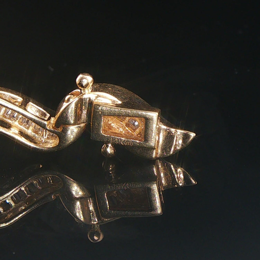 14k Yellow Gold and 2.50cttw Baguette Diamond Solid Wave Link Bracelet 7.25"