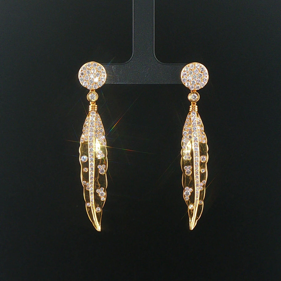 18k Yellow Gold and 1.50cttw VS Diamond Drop Dangle Earrings 2.25"