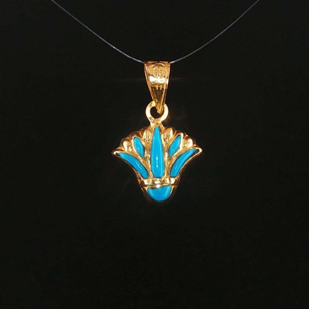 18k Yellow Gold and Turquoise Vintage Lotus Charm Pendant