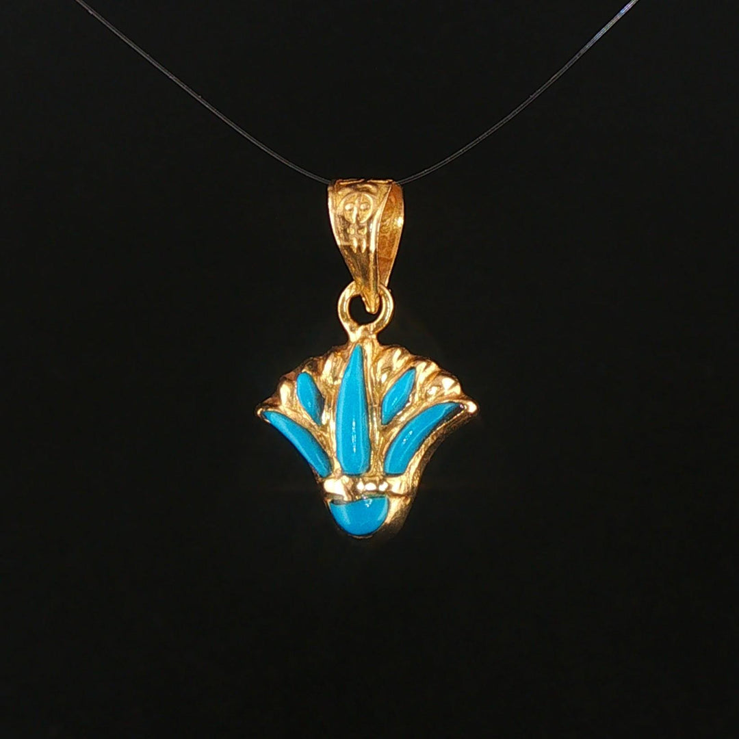18k Yellow Gold and Turquoise Vintage Lotus Charm Pendant