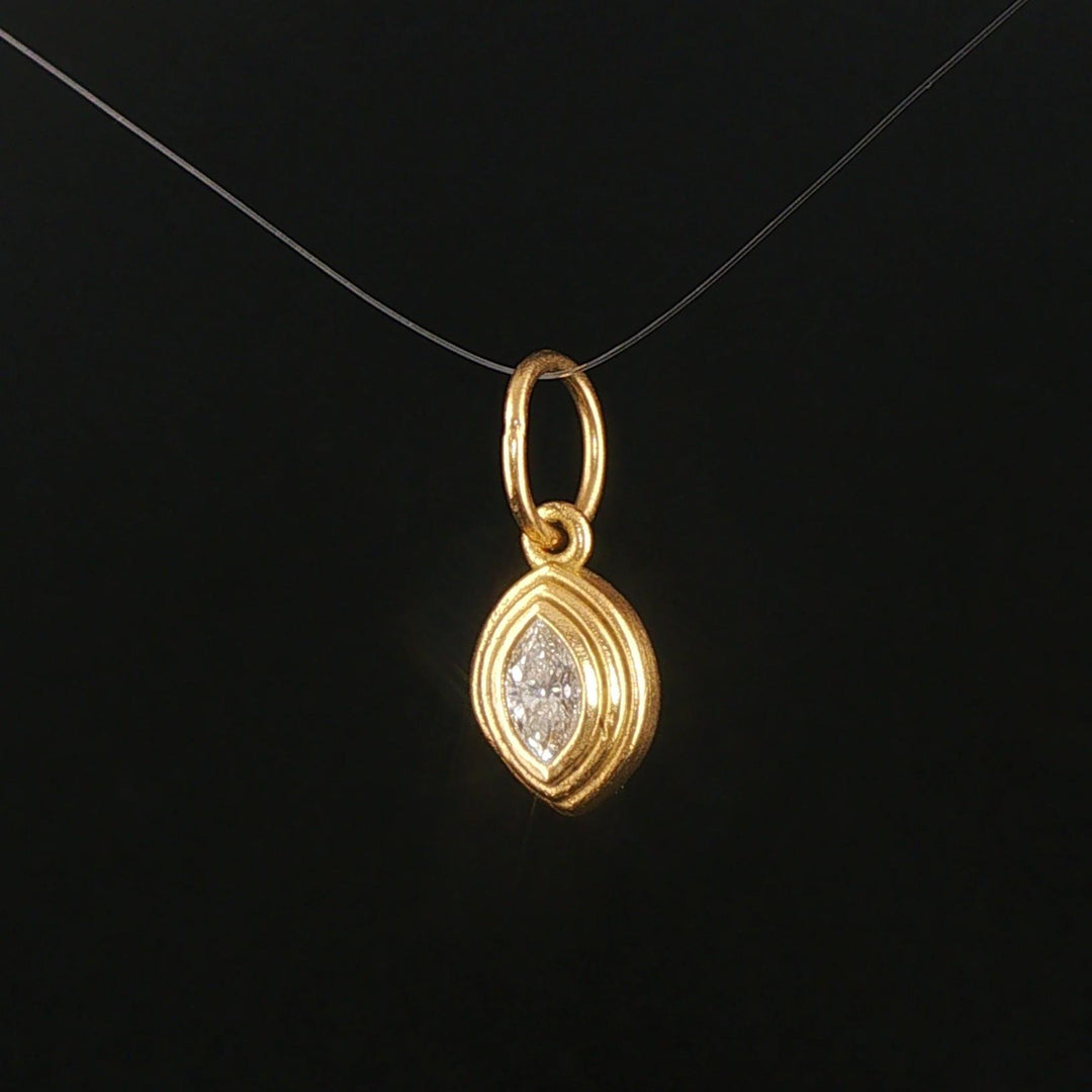 18k Yellow Gold and 0.34ct Marquise Diamond Vintage Charm Pendant