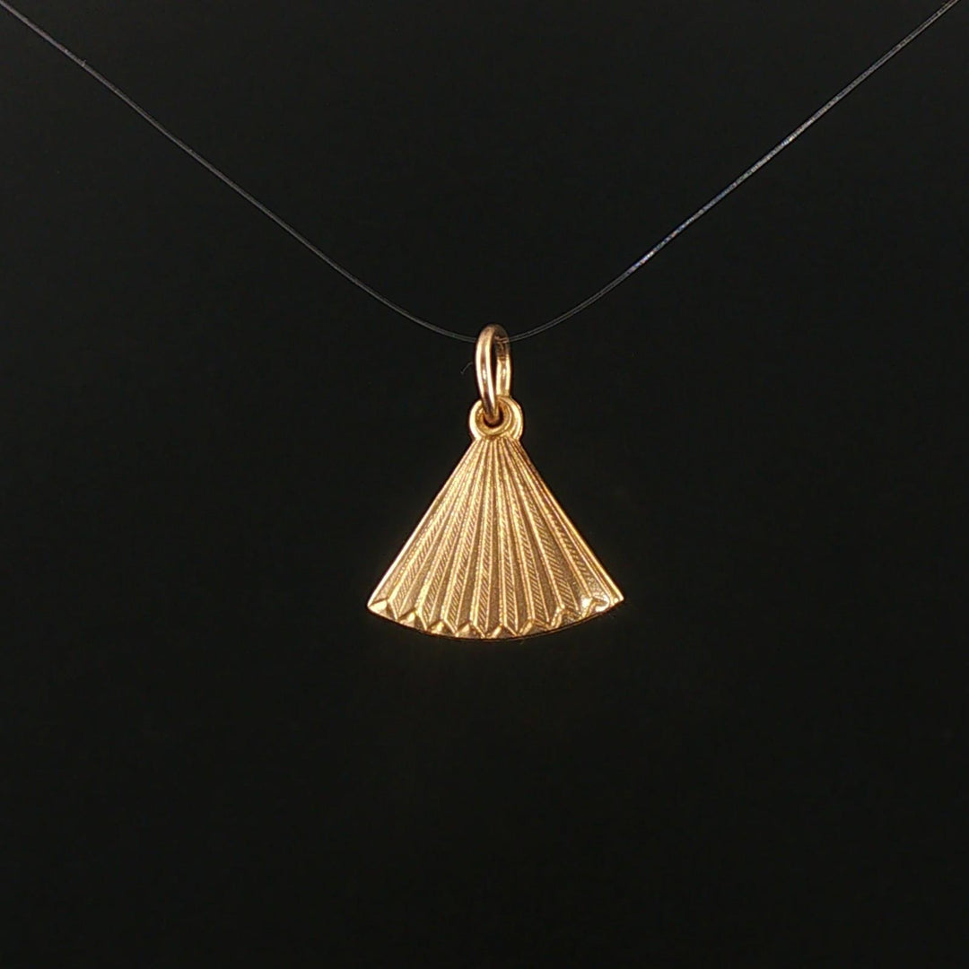 14k Yellow Gold Vintage Articulated I Love You Fan Charm Pendant