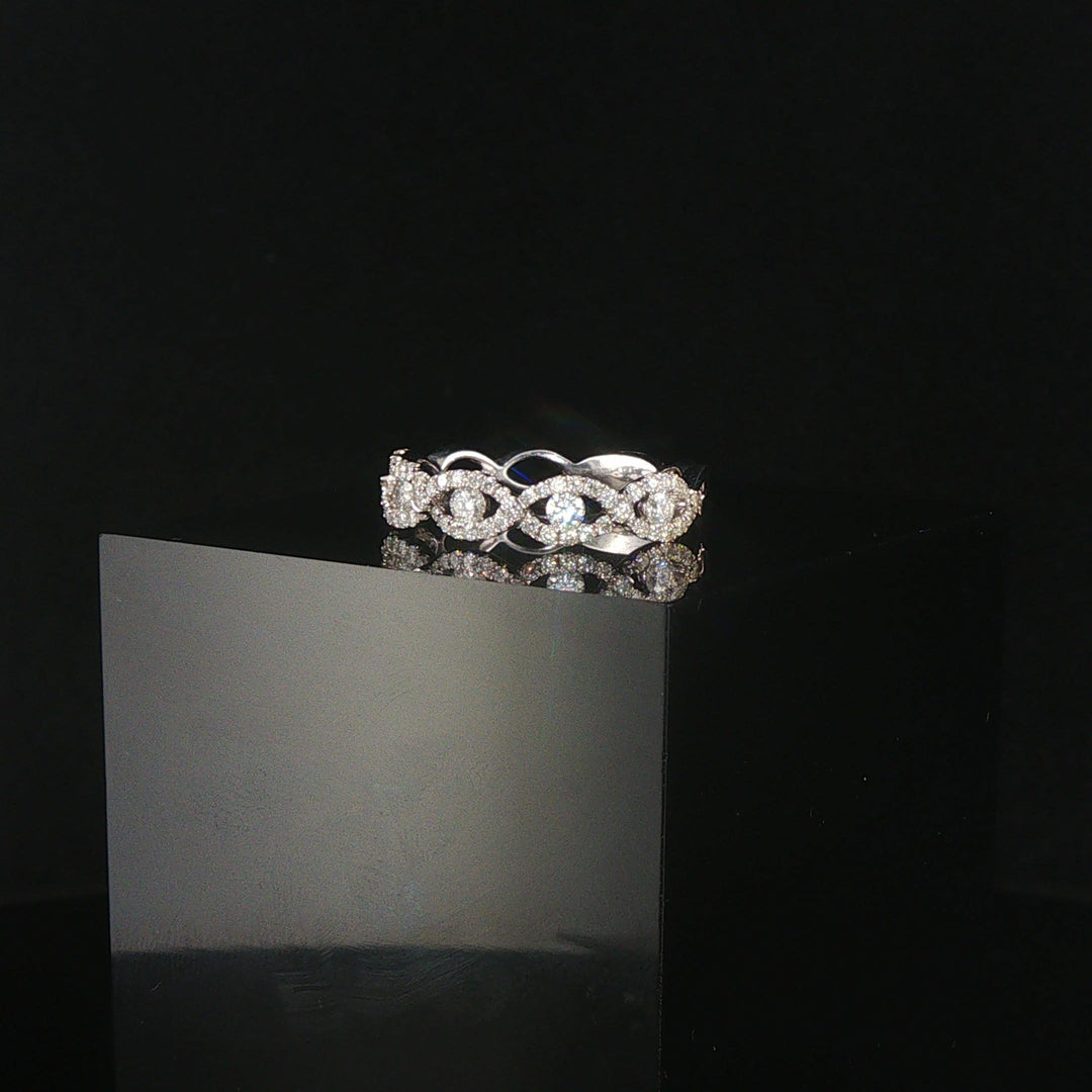 18k White Gold and 0.50cttw Diamond Band Ring Size 5.75