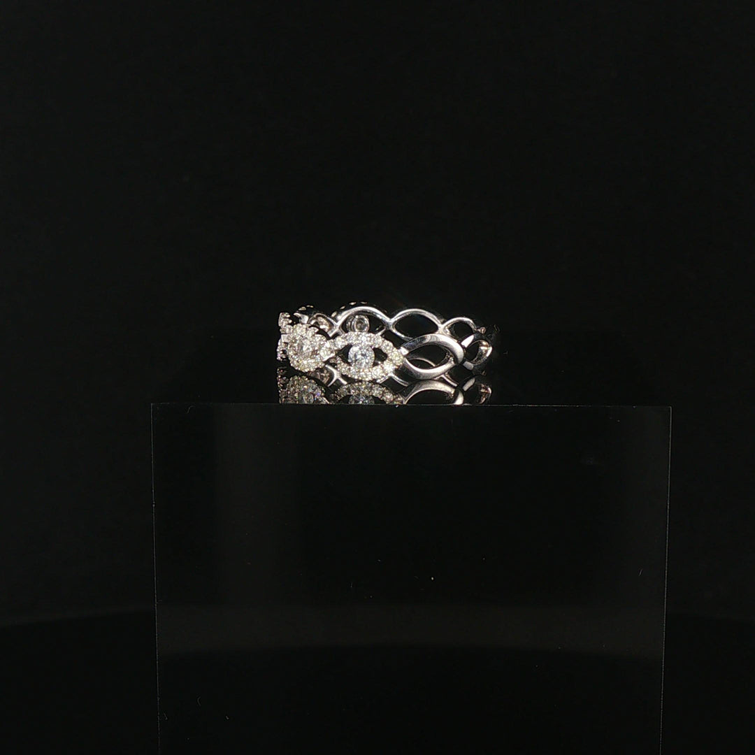 18k White Gold and 0.50cttw Diamond Band Ring Size 5.75