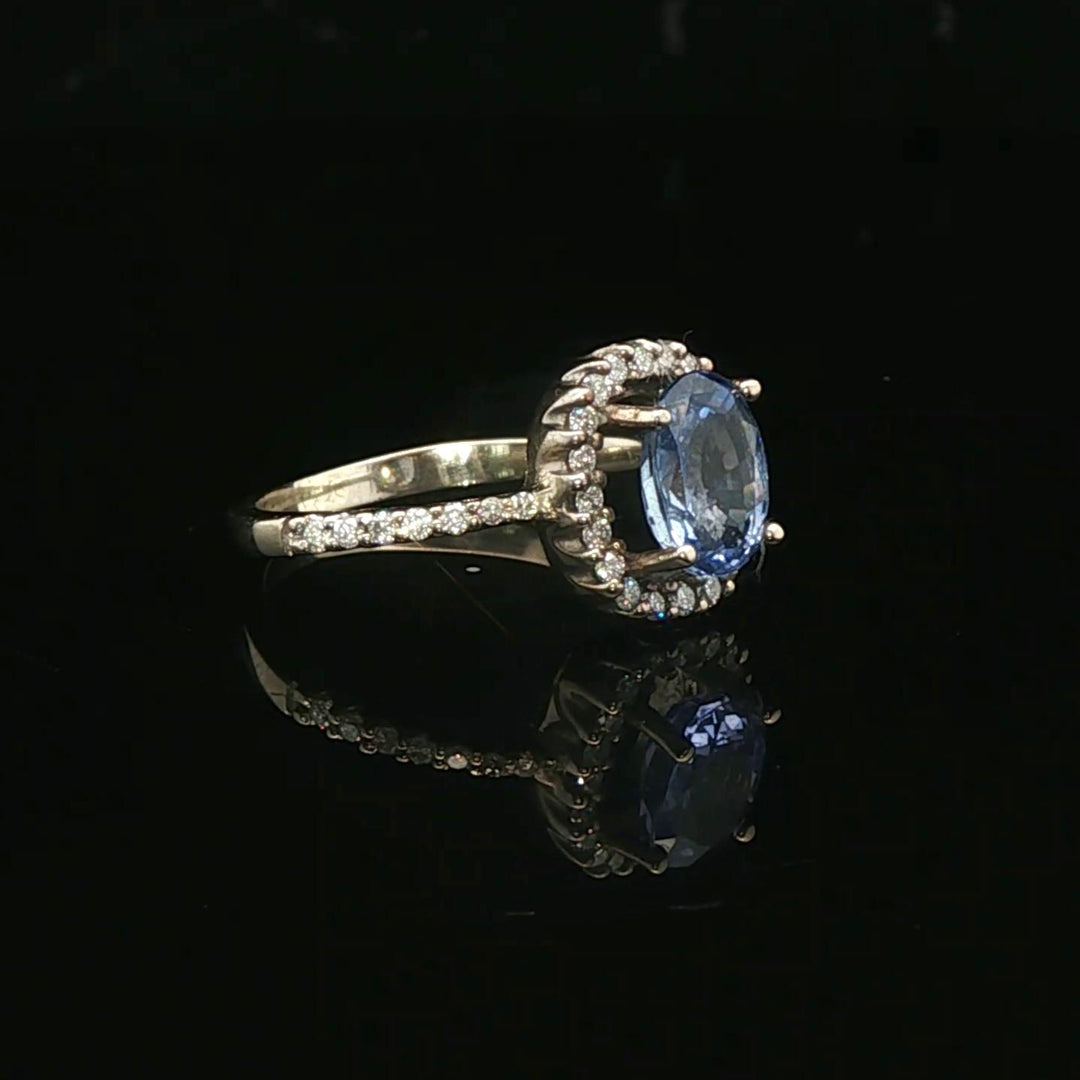 14k Yellow Gold Blue Sapphire and Diamond Halo Ring Size 5.5