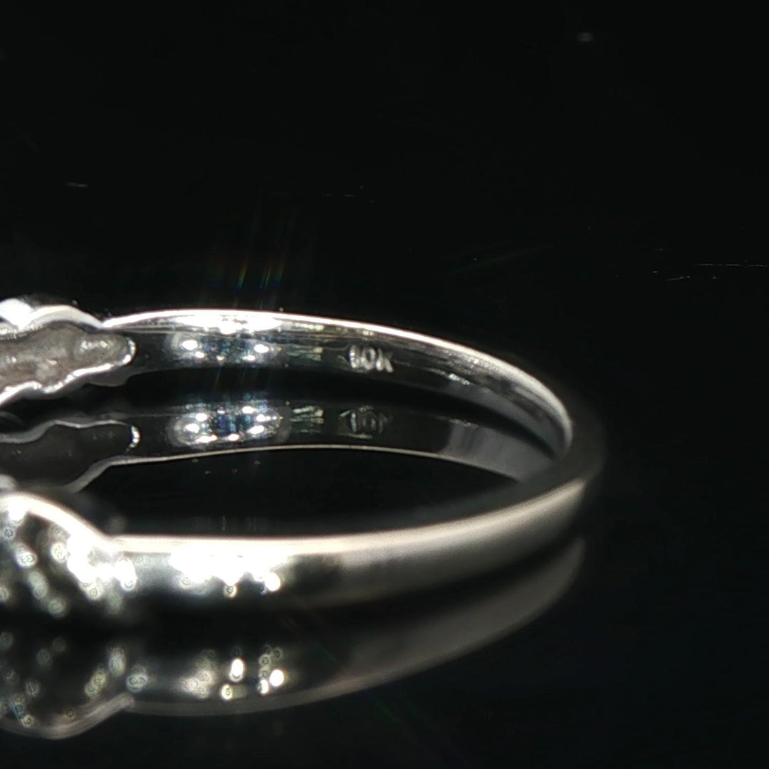 10k White Gold and Diamond Fancy Thin Band Ring Size 6.75