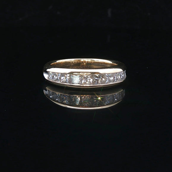 14k Yellow Gold and 1cttw Princess Cut Diamond Band Ring Size 5.75
