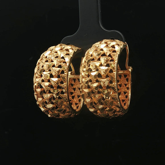 18k Yellow Gold 7.7g Solid Diamond Cut Hoop Huggie Earrings 1