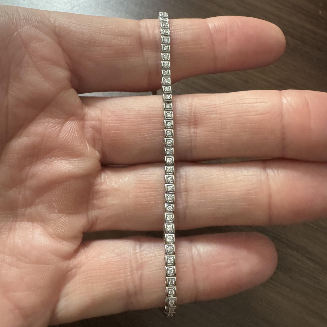 18k White Gold and Diamond 10.4g Vintage Link Bracelet 7.25"