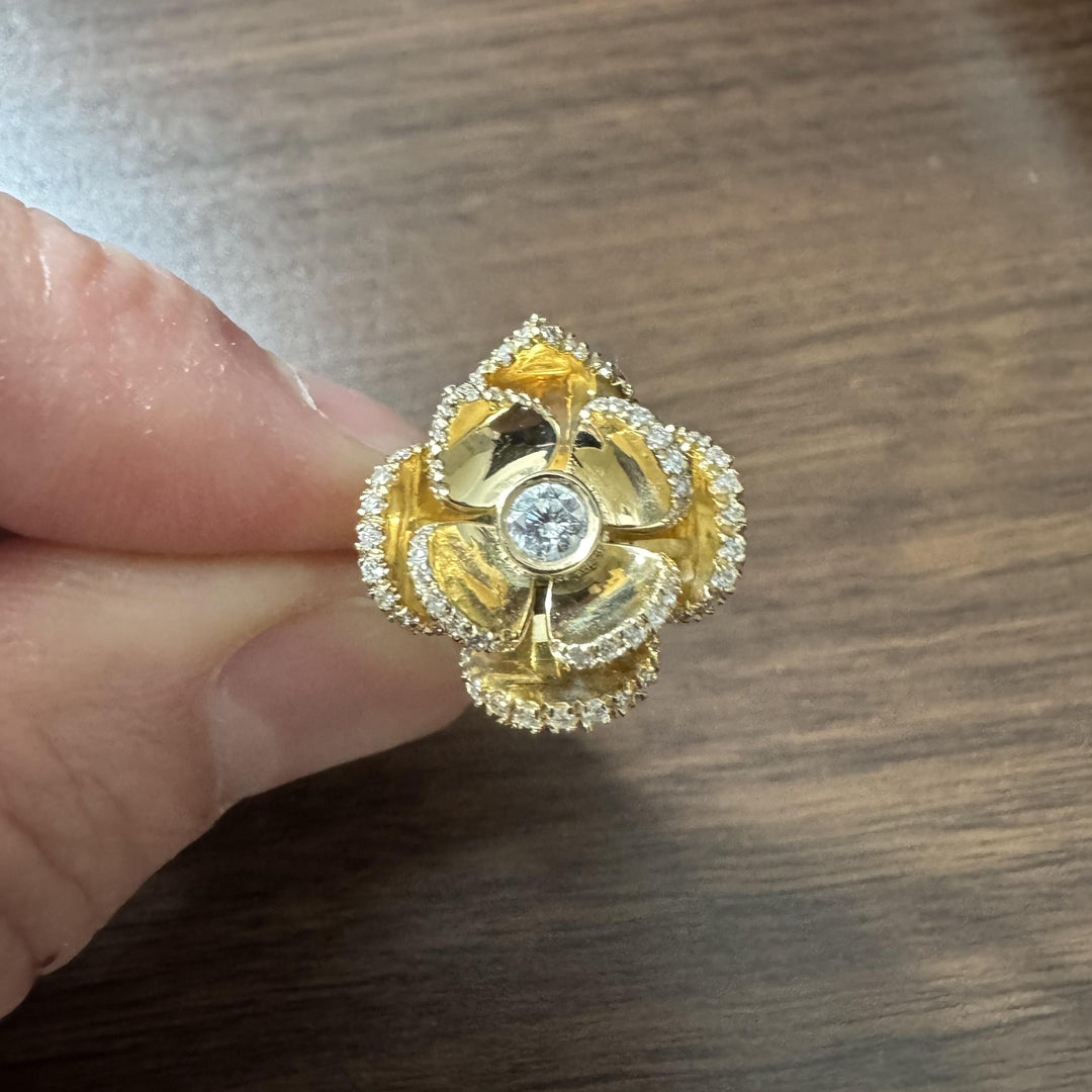 14k Yellow Gold and 0.50cttw Diamond Ladies Floral Ring Size 6.5