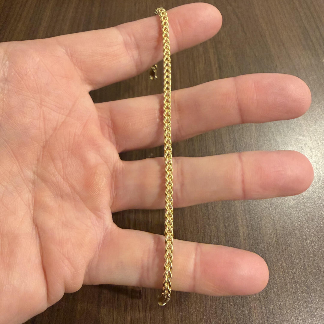 18k Yellow Gold 5g Men's Hollow 2.5mm Squared Franco Link Bracelet 8"