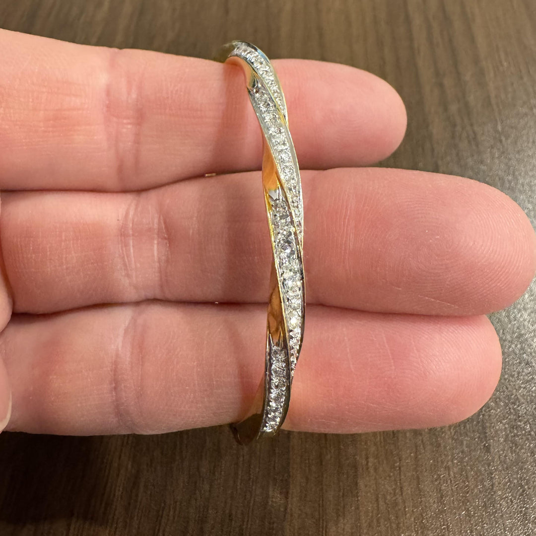 18k Yellow & White Gold 1.30cttw Diamond 27.6g Heavy Spiral Bangle Bracelet 6.5"