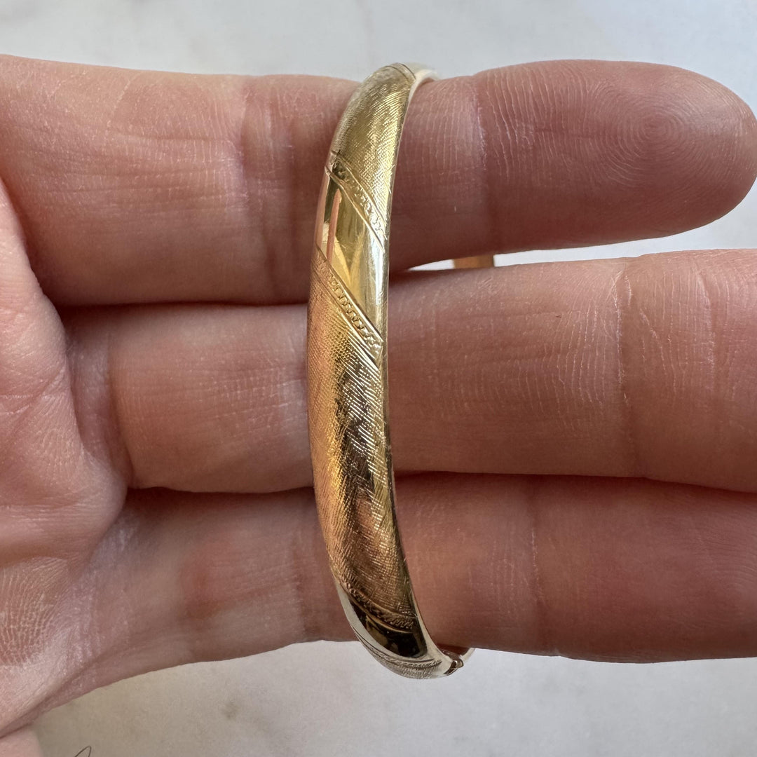 14k Yellow Gold 7.8g Ladies Vintage 6.5mm Striped Bangle Bracelet 6.5"