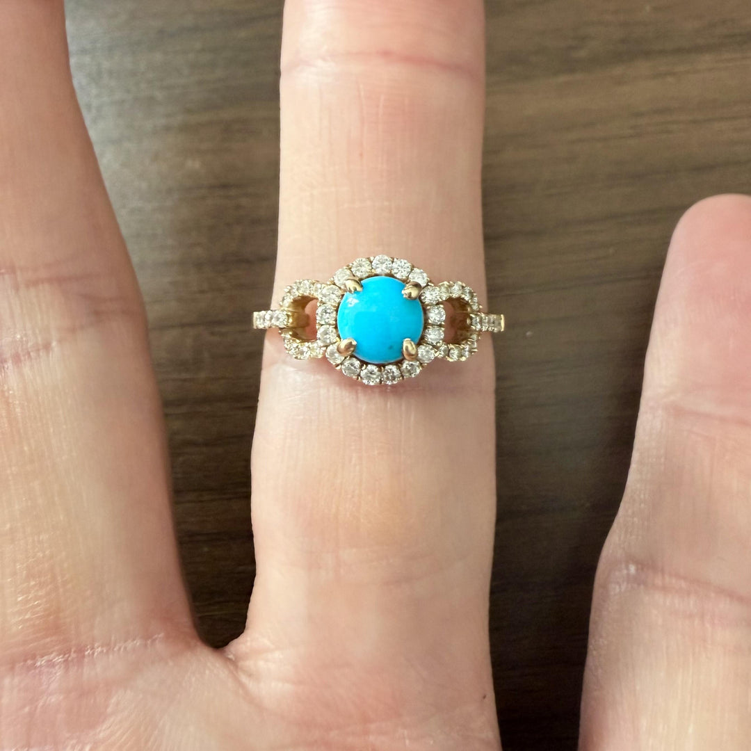 14k Yellow Gold Cabochon Turquoise and 0.41cttw Diamond Ring Size 9