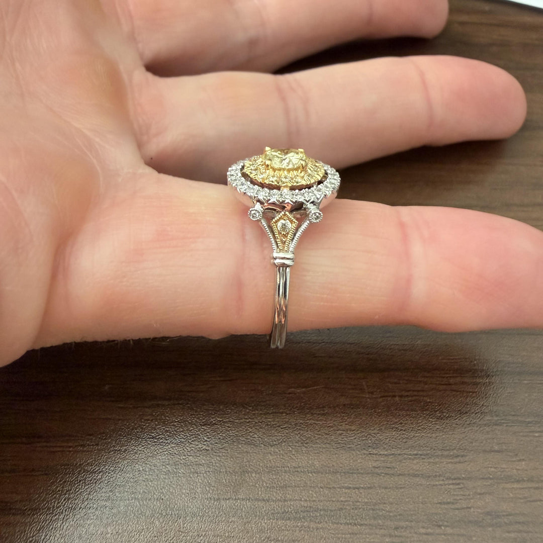 18k White Gold and 0.85cttw Yellow and White Diamond Halo Ring Size 7.25