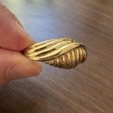 18k Yellow Gold 15.3g Solid Heavy Ladies Shrimp Ring Size 6-8
