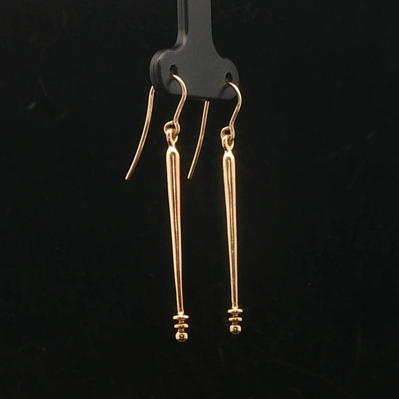 18k Yellow Gold 3.3g Long Dangle Bar Earrings 1.75