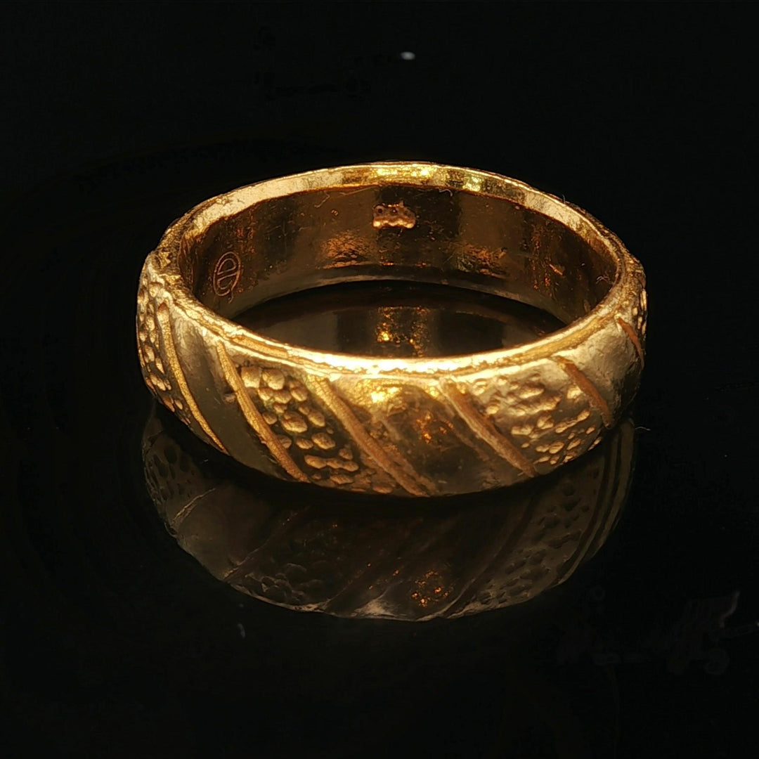 24k Pure Yellow Gold 7.5g Solid Heavy 5.5mm Band Ring Size 4.5