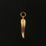 18k Yellow Gold 2.3g Satin Finish Vintage Italian Horn Pendant 1.5"