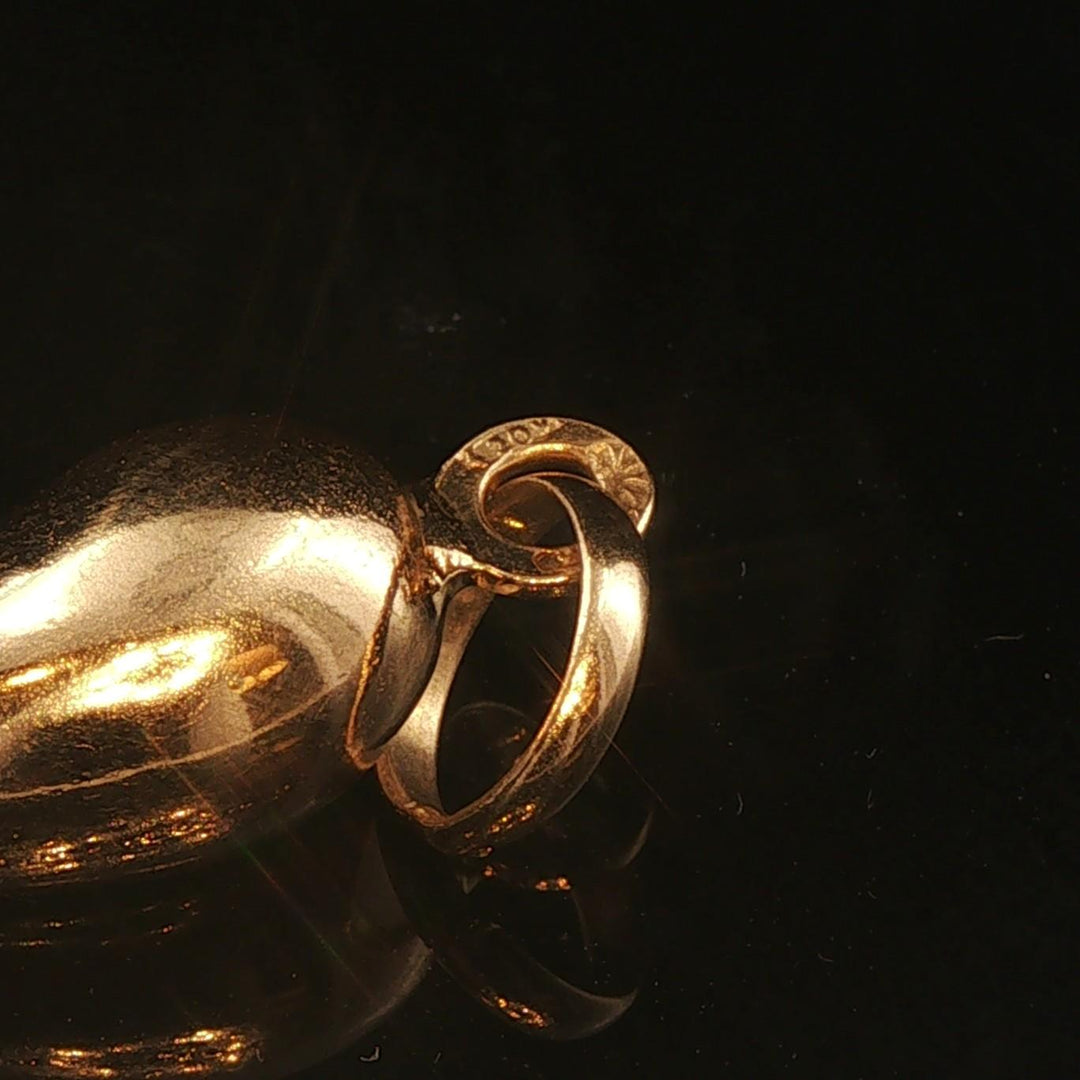 18k Yellow Gold 3.3g Polished Vintage Italian Horn Pendant 1.75"