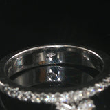 18k White Gold and 0.15cttw Diamond Butterfly Charm Band Ring Italy Size 7.5