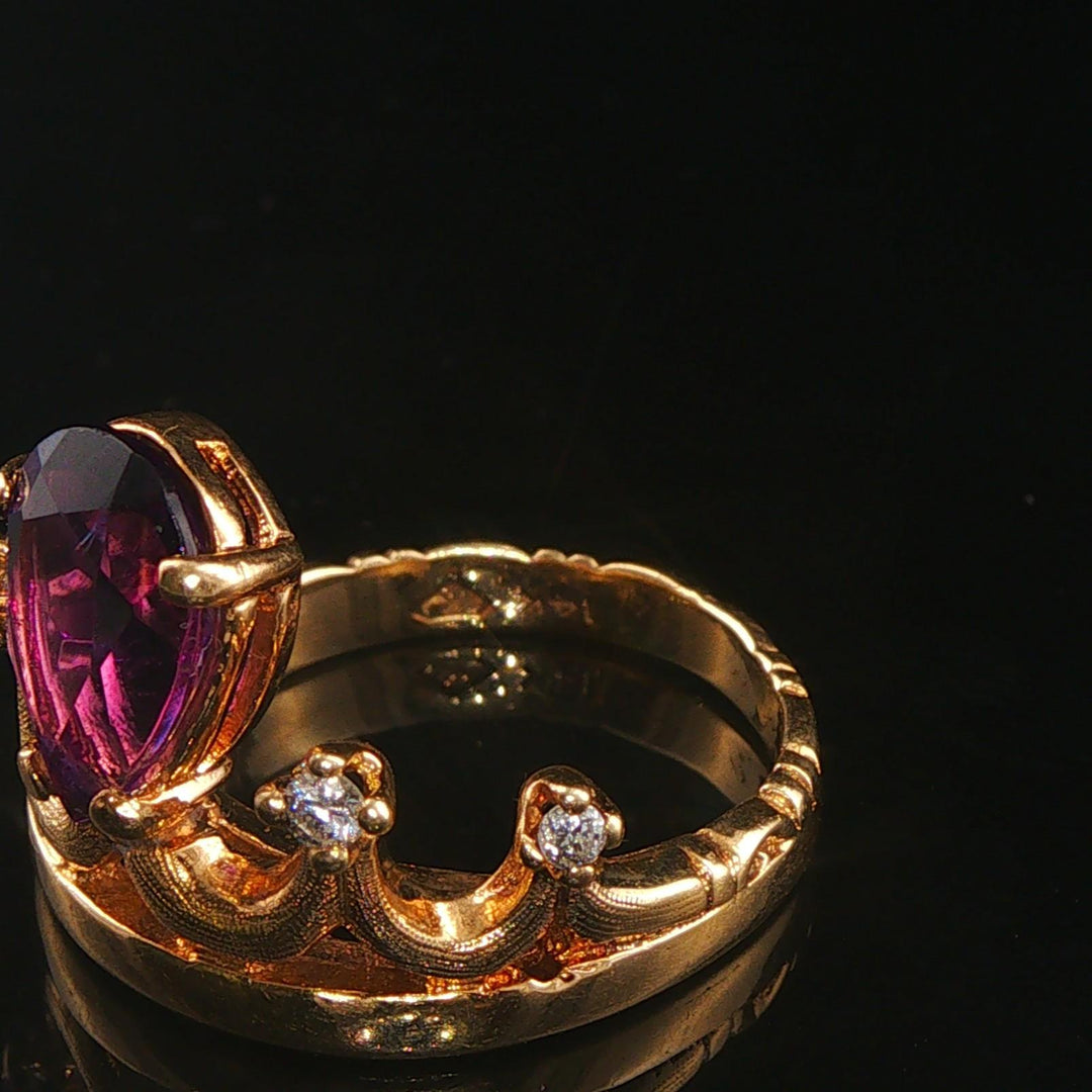 14k Yellow Gold Amethyst and Diamond Vintage Crown Ring Size 5