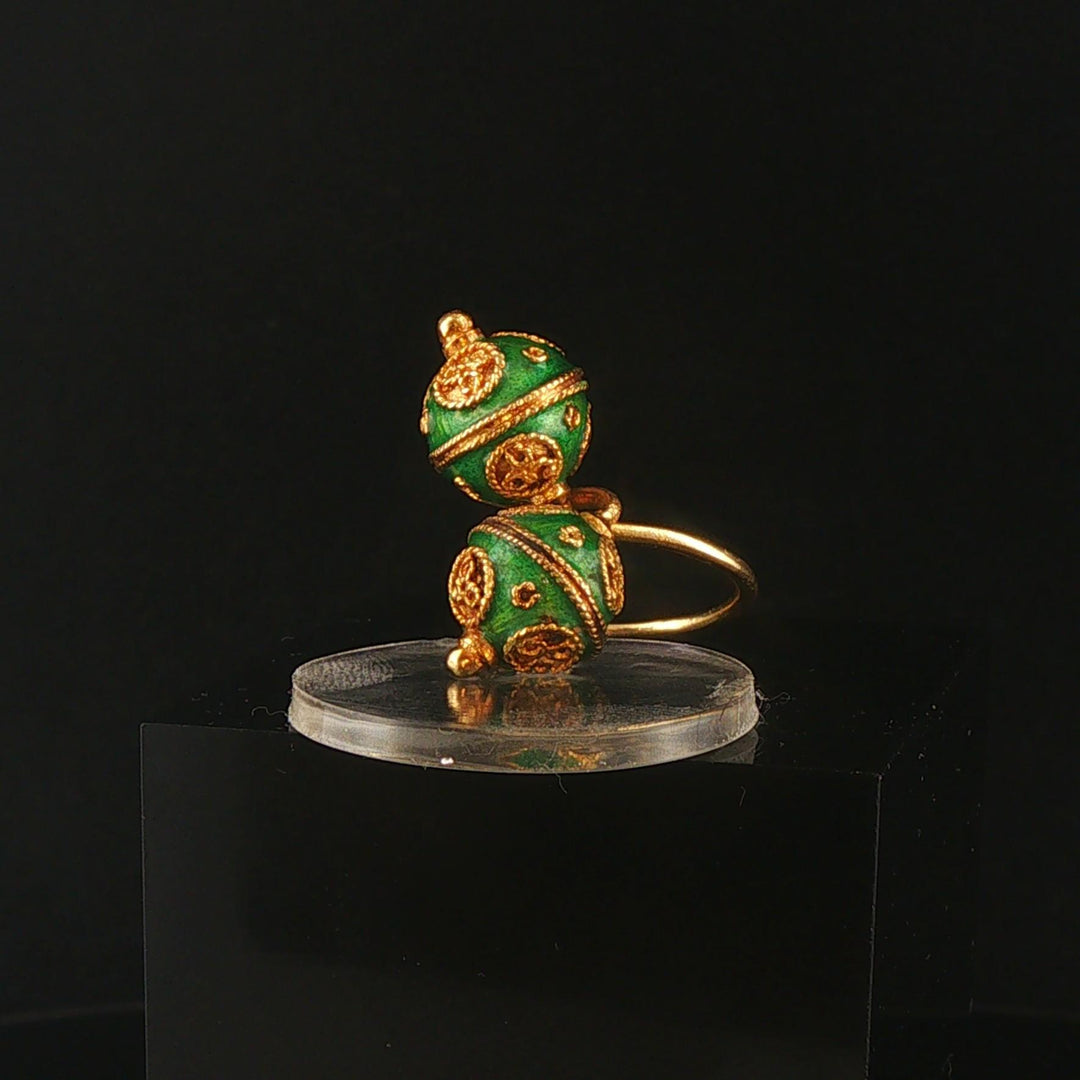 18k Yellow Gold and Green Enamel Vintage Bypass Ball Ring Size 3.5