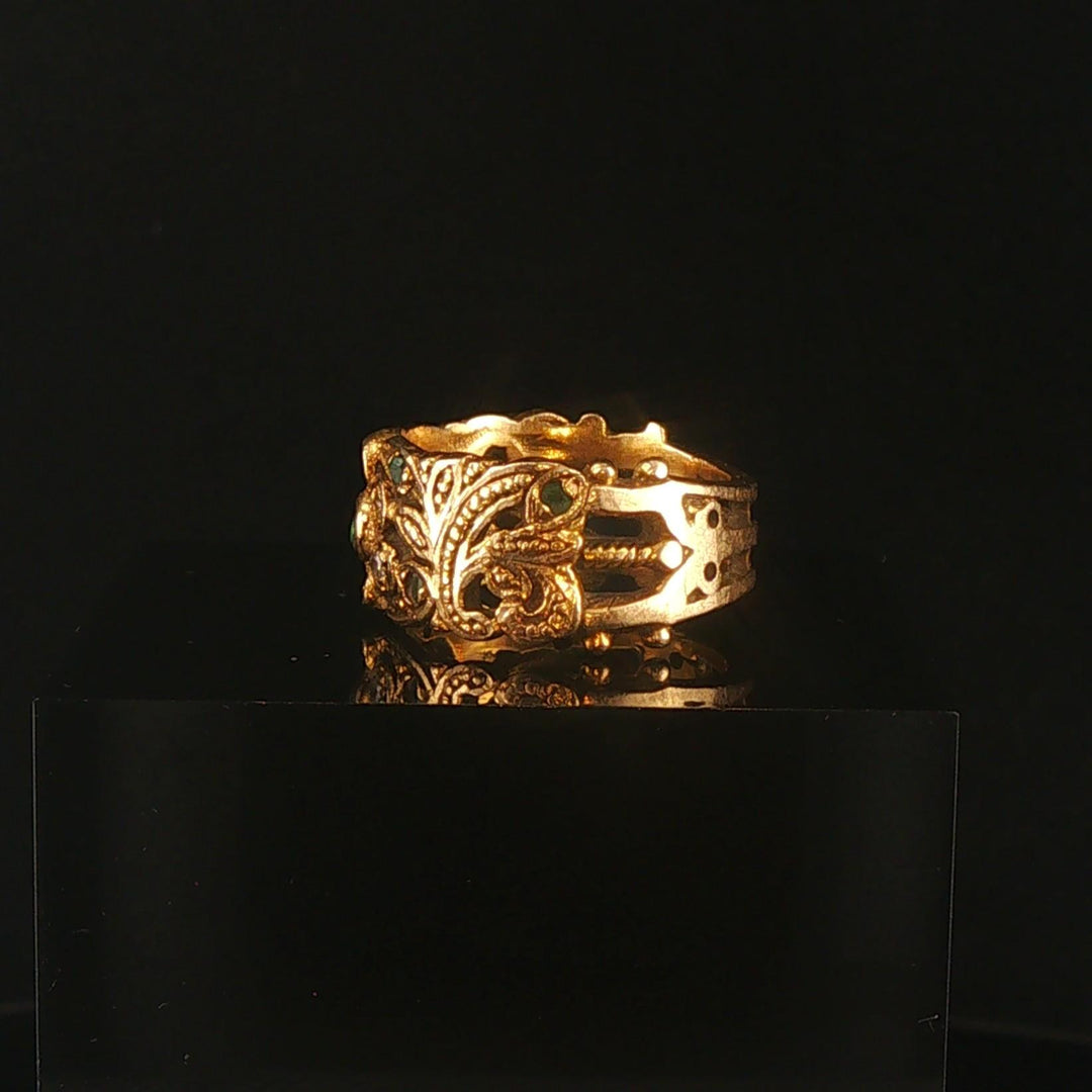14k Yellow Gold Emerald and Diamond Vintage Band Ring Size 4.75