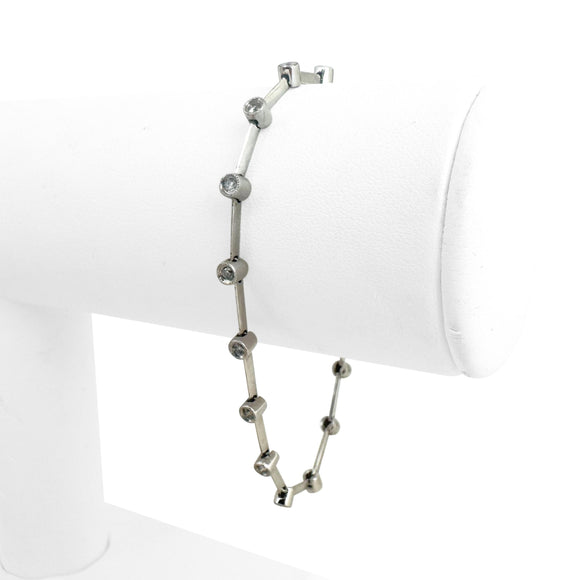 18k White Gold and 0.50cttw Bezel Set Diamonds Link Bracelet 7
