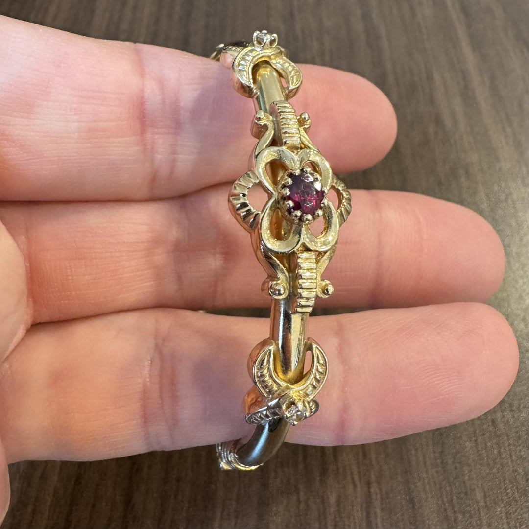 14k Yellow Gold Red Garnet Diamond 18.2g Vintage Bangle Bracelet 6.75"