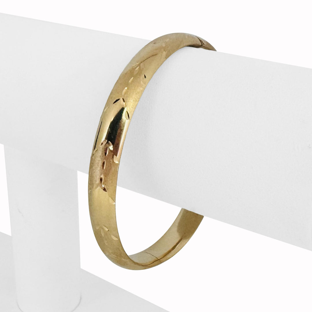 14k Yellow Gold 10g Diamond Cut Striped 8mm Bangle Bracelet 7.25"