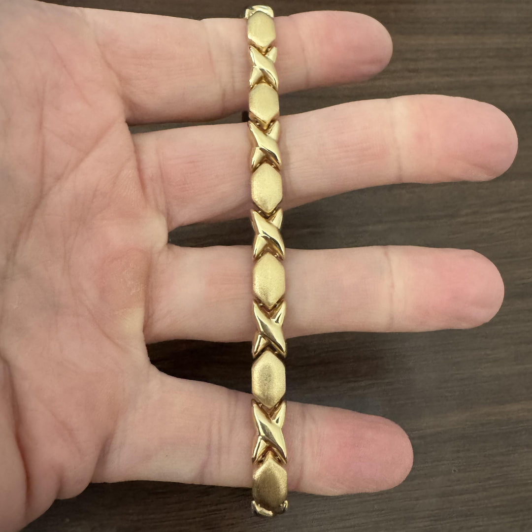 14k Yellow Gold 11.5g Ladies 7mm XO Hugs and Kisses Link Bracelet 7.5"