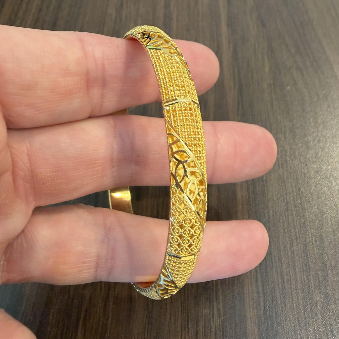21k Yellow Gold 17g Fancy Beaded 8mm Large Bangle Bracelet 8.5"