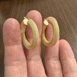 14k Yellow Gold 5.2g UnoAErre Hollow Thick Textured Hoop Earrings Italy 1.3"