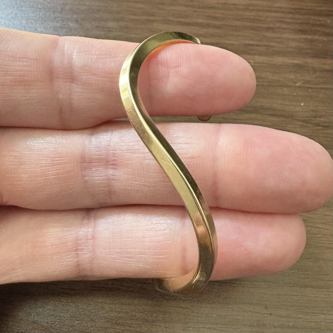 14k Yellow Gold 18.6g Solid Heavy Curved Geometric Cuff Bangle 6.25"