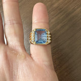 18k Yellow Gold Blue Topaz and Diamond 11.9g Ring Size 8