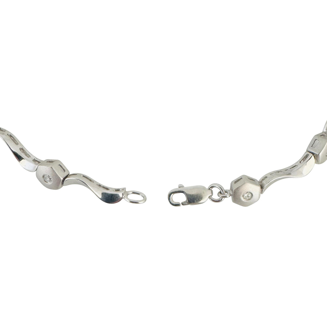 14k White Gold and Diamonds 7g Ladies Wave Link Bracelet 7.25"