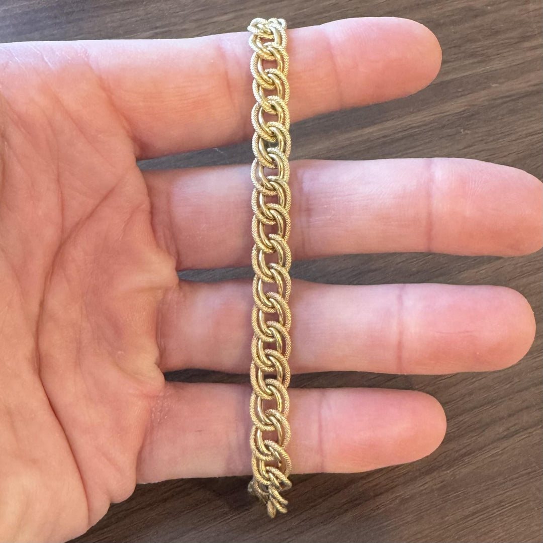 18k Yellow Gold 8.8g Hollow Light 8mm Vintage Oval Link Bracelet Italy 7.25"