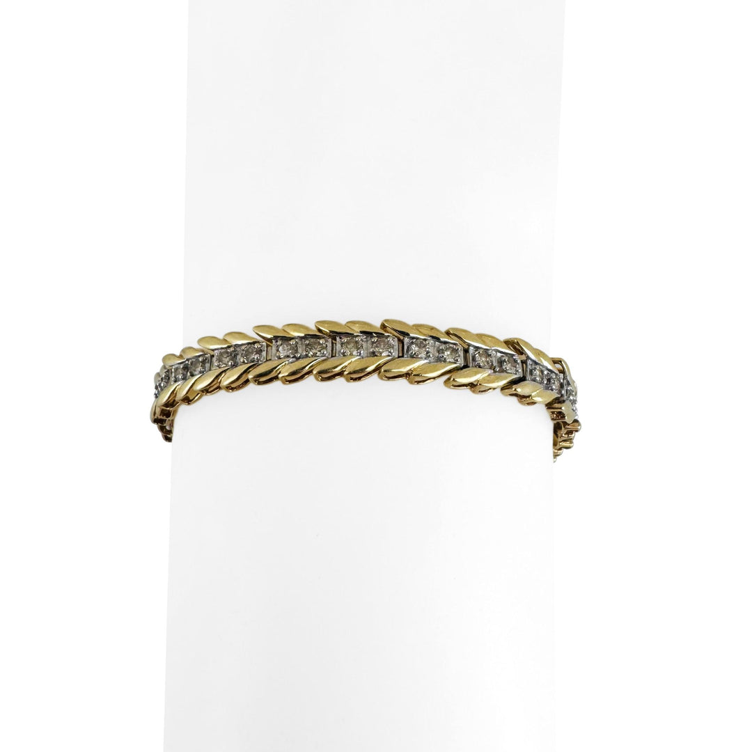 14k Yellow Gold and 1cttw Diamond 13.7g Vintage Chevron Link Bracelet 7.25"